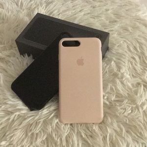 Apple iPhone 8 Plus apple pink case